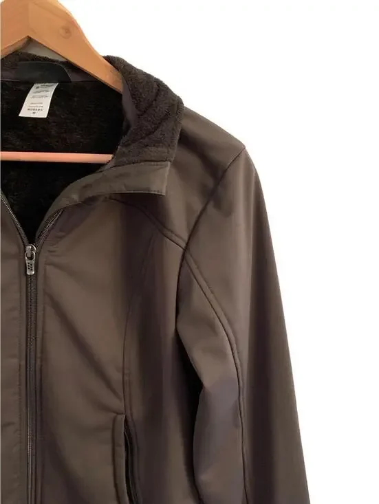 Patagonia Women's Jacket Long Sleeves Size Medium Chocolate Brown Full Zip - Picture 8 of 9